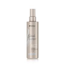INDOLA Blonde Expert InstaStrong kondicionáló spray szőke hajra 200ml